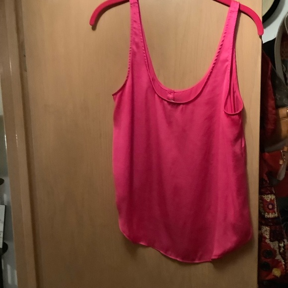 Seven for all mankind tank size medium - Picture 2 of 3